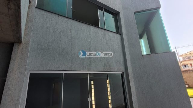 SOBRADO À VENDA NA VILA VICENTINA