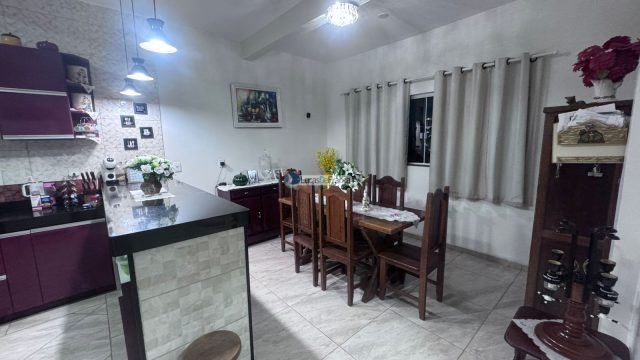 Sobrado na quadra 19 do Buritis IV