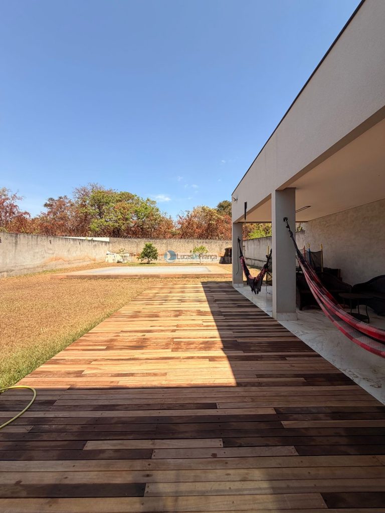 CASA DE ALTO PADRÃO À VENDA CONDOMÍNIO JARDIM DO ORIENTE (4)