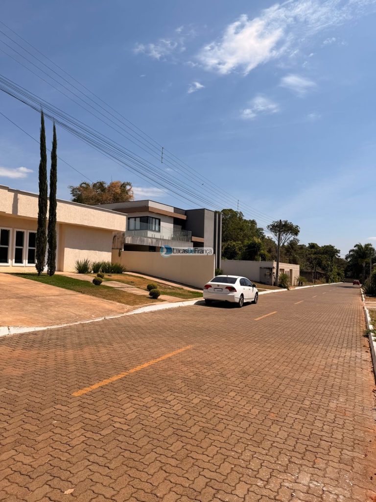 CASA DE ALTO PADRÃO À VENDA CONDOMÍNIO JARDIM DO ORIENTE (9)
