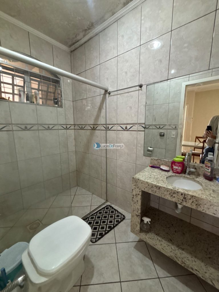 Casa de Laje e piscina - Arapoangas (10)