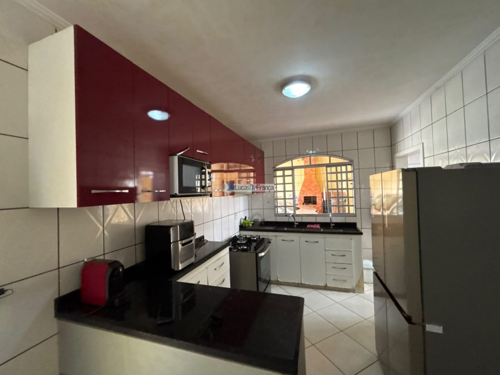Casa de Laje e piscina - Arapoangas (11)