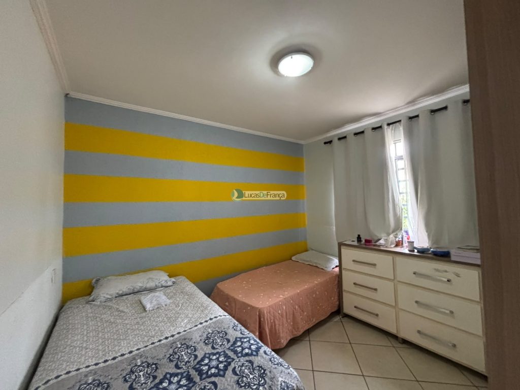 Casa de Laje e piscina - Arapoangas (4)