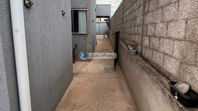 CASA EM PLANALTINA DE GOIÁS SUL
