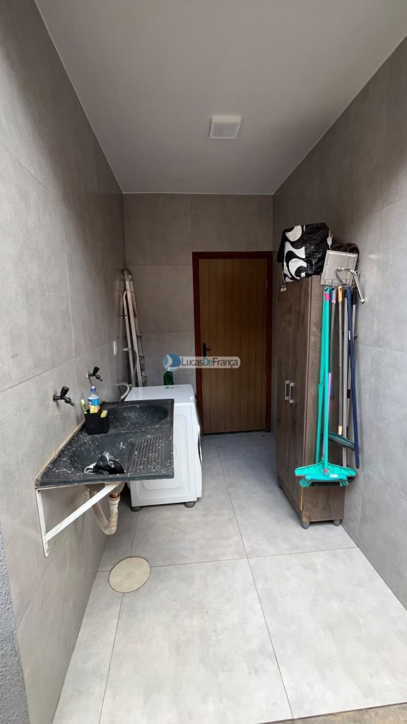 CASA EM PLANALTINA DE GOIÁS SUL (2)
