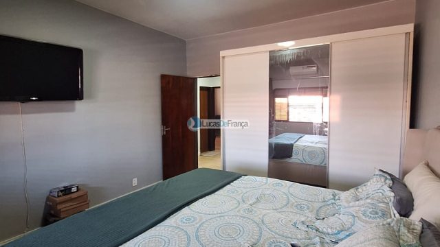 Excelente casa na Quadra 2 da Vila Buritis!
