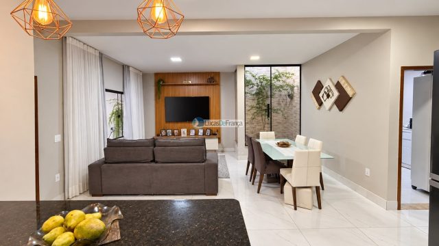 CASA PADRÃO MODERNO ESTRUTURA PARA SEGUNDO PAVIMENTO
