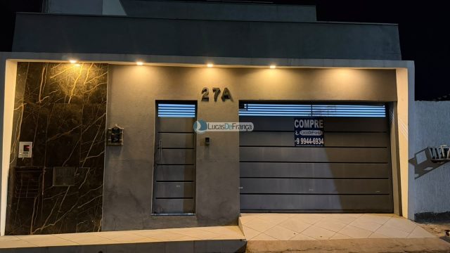 Sobrado na quadra 11 do Arapongas