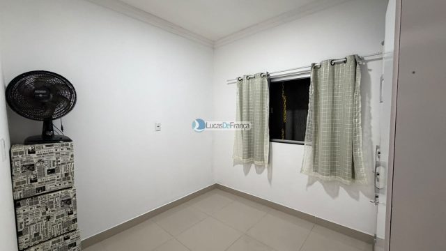 Sobrado na quadra 11 do Arapongas