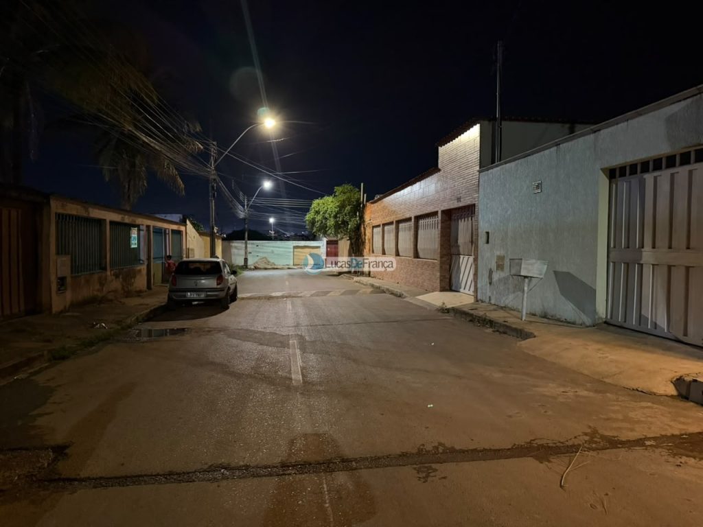 sobrado na quadra 11 do Arapongas (19)