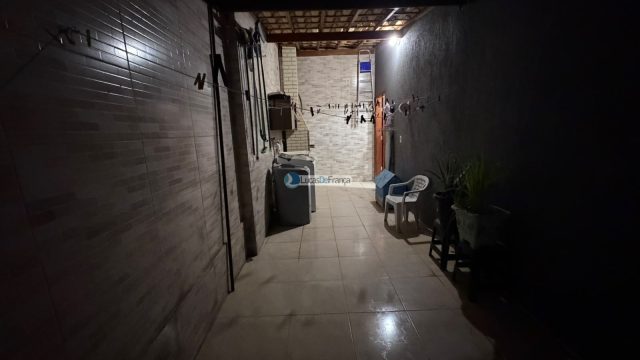 Sobrado na quadra 11 do Arapongas